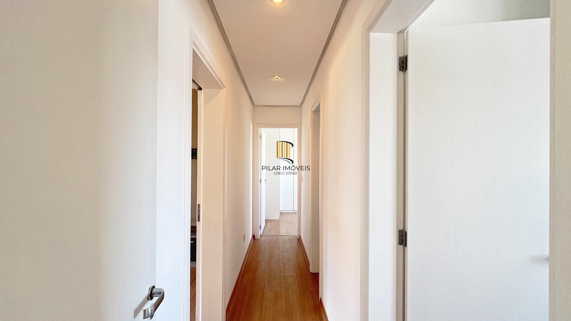 Casa de Condomínio 3 dormitórios no bairro Hípica