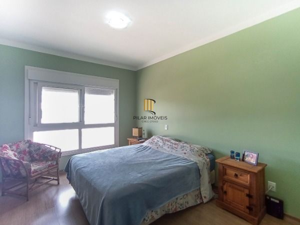 Casa Condominio para Venda - 200m², 3 dormitórios, sendo 1 suites, 2 vagas - Hípica