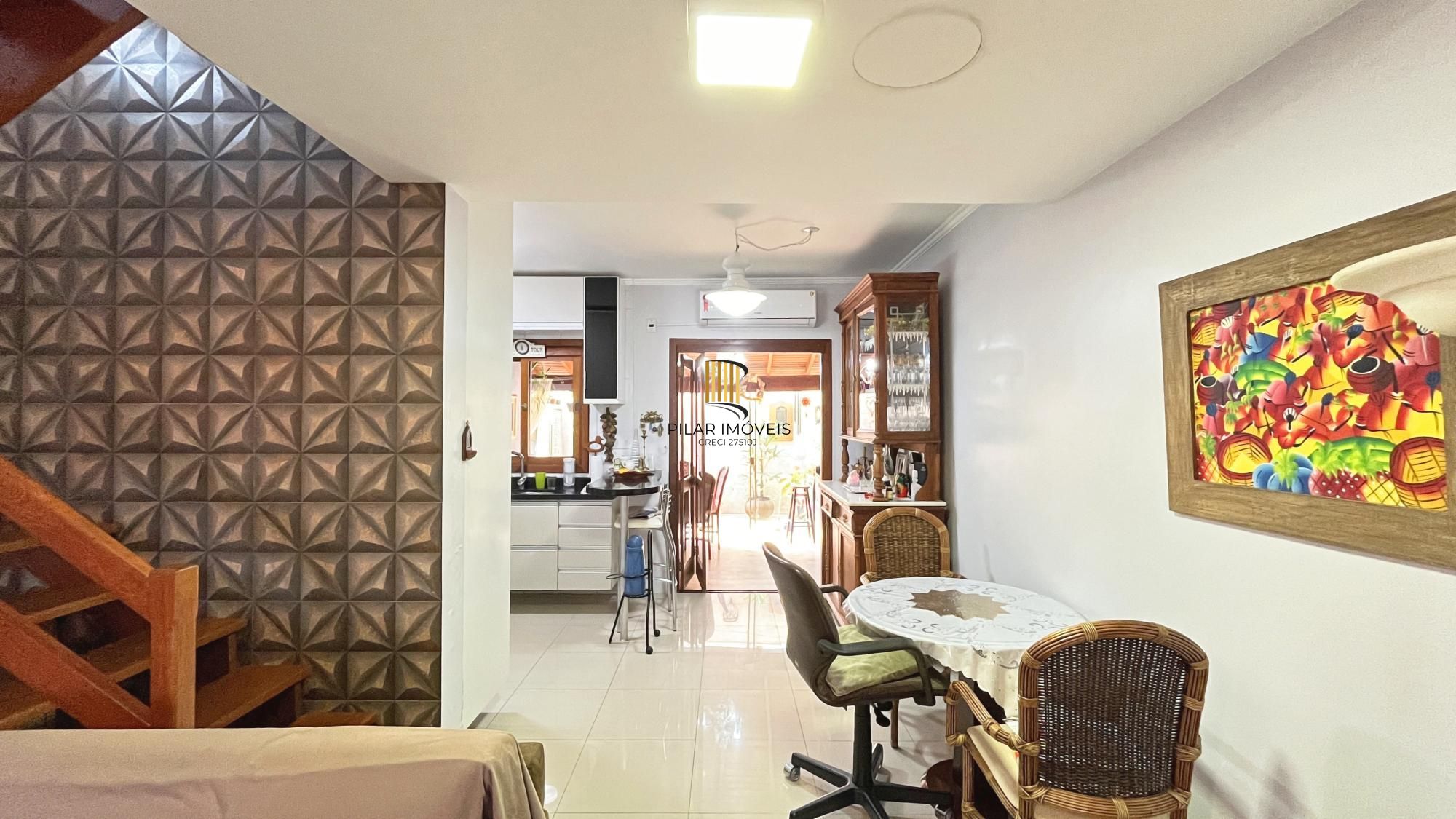 Casa de Condomínio 3 dormitórios no bairro Aberta dos Morros