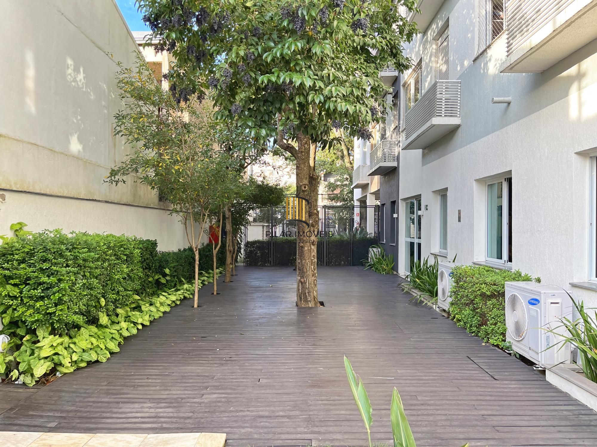 Apartamento de 2 dormitórios no Cristal