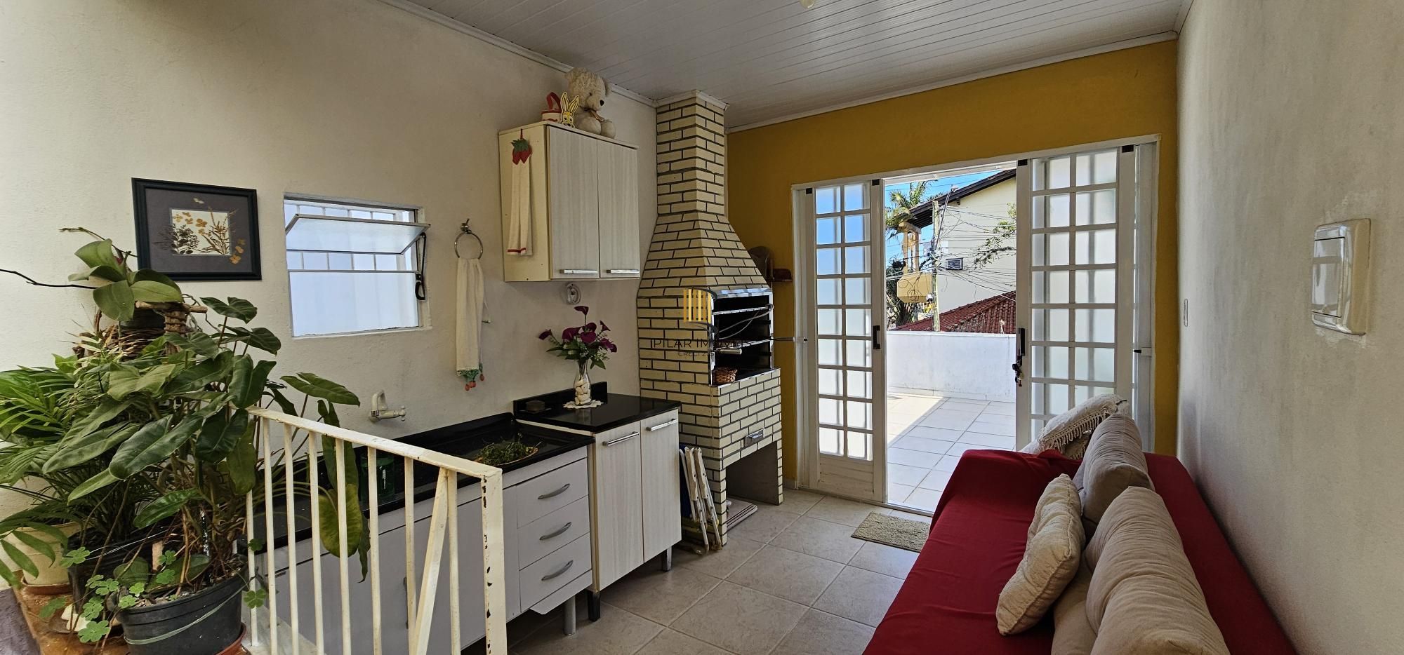 Casa 2 dormitórios no bairro Aberta dos Morros