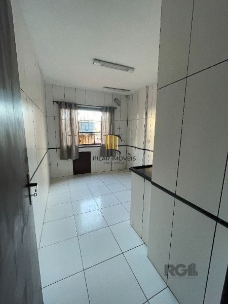 Casa 6 dormitórios no bairro Cristal