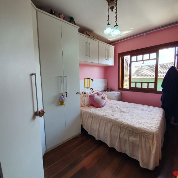 Casa para Venda - 185m², 3 dormitórios, sendo 1 suites, 2 vagas - Bahamas