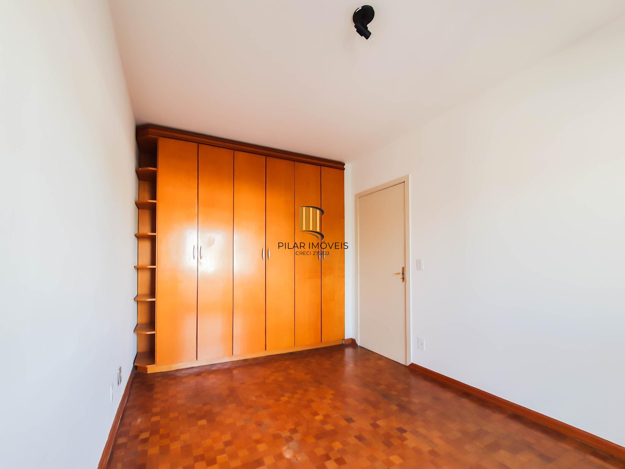Excelente apartamento de 2 dormitórios no Cristal