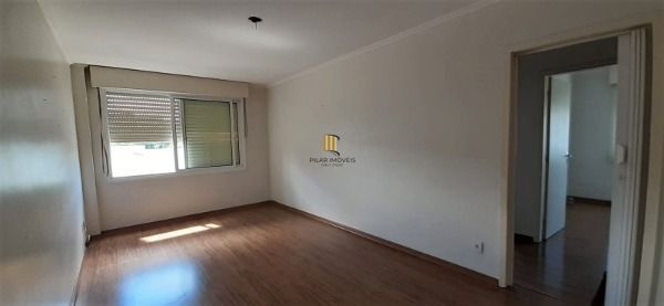 Apartamento em Porto Alegre, no bairro Camaquã, com 2 dormitório(s), e 2 banheiros, à venda.