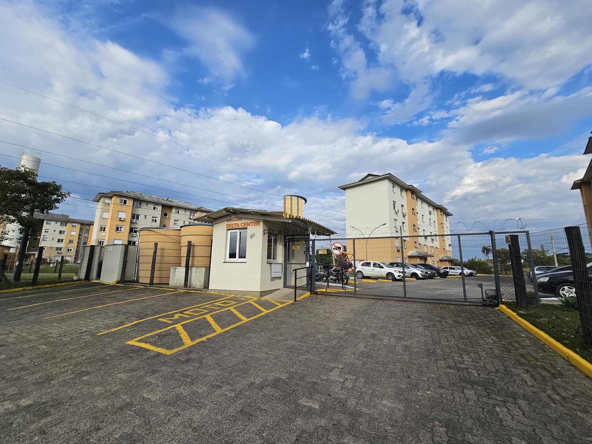 Apartamento 2 dormitórios todo reformado pronto pra morar , zona sul de Porto Alegre!