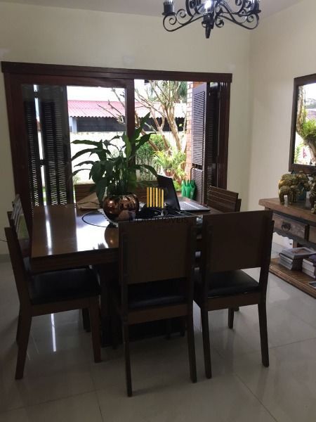 Casa para Venda - 320000m², 3 dormitórios, sendo 1 suites, 10 vagas - Belém Novo