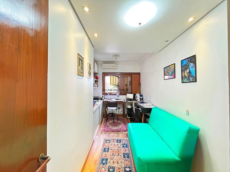 Casa 3 dormitórios no bairro Ipanema