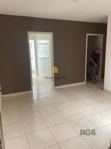 Apartamento em Porto Alegre, no bairro Rubem Berta, com 1 dormitório(s), à venda.