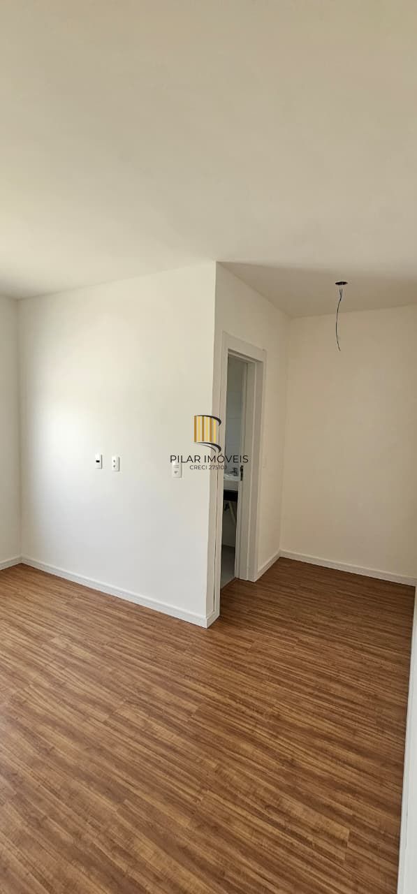 Casa Condominio em Porto Alegre, no bairro Hípica, com 3 dormitório(s), e 3 banheiros, à venda.