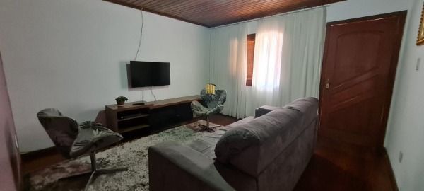 Casa para Venda - 200m², 4 dormitórios, Restinga Nova