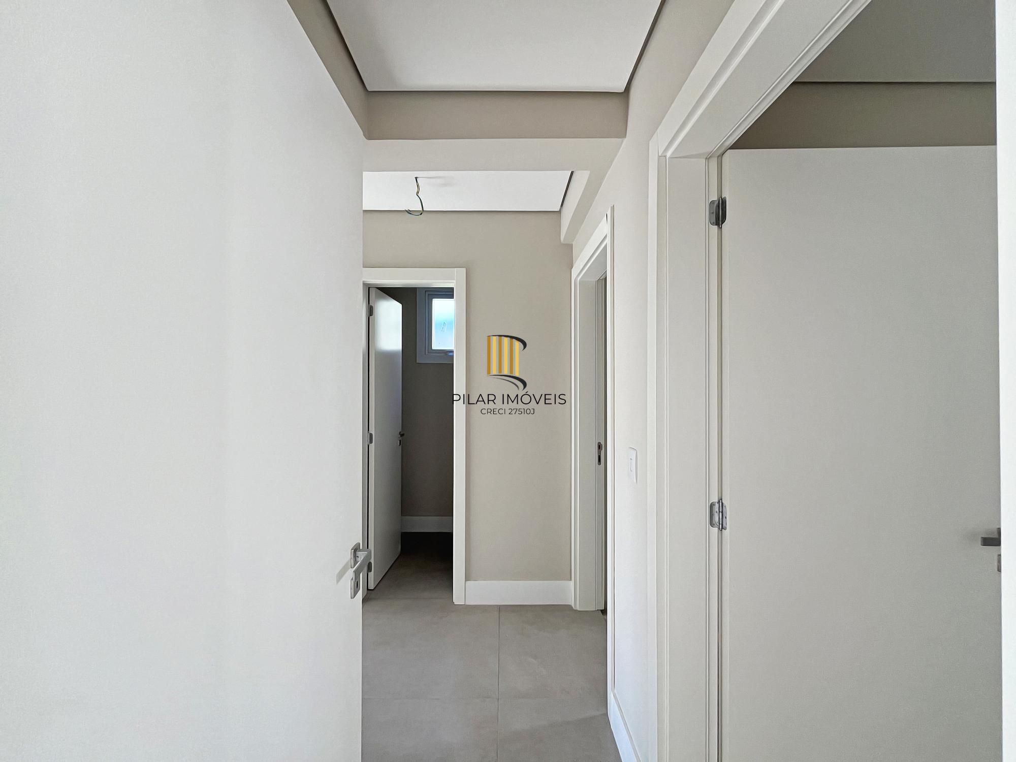 Apartamento com 3 Suítes no Cristal