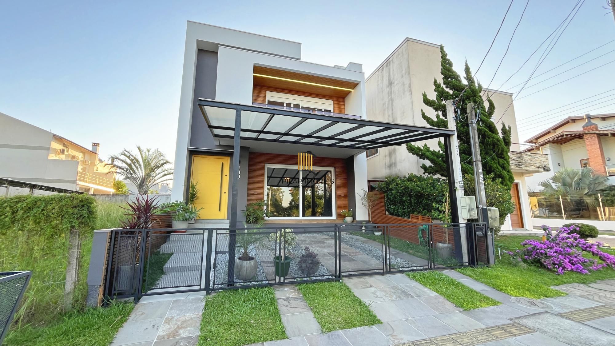 Casa à venda com 174m², 3 dormitórios, 3 suítes, 2 vagas, no bairro Hípica em Porto Alegre