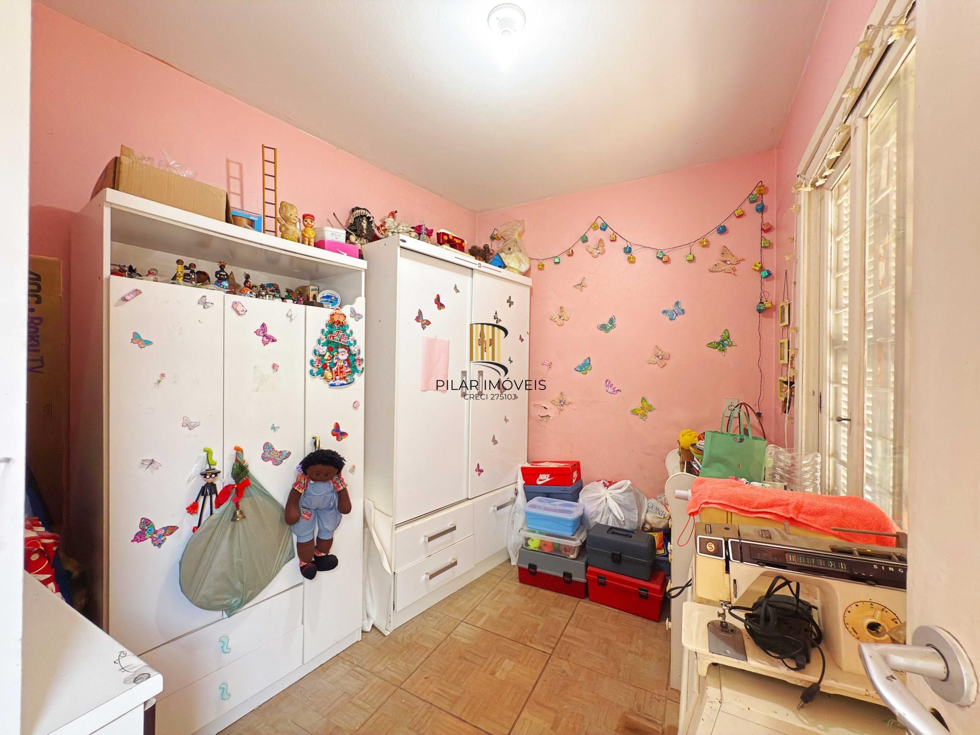 Casa Térrea com Piscina e 3 Dormitórios – Coração de Ipanema