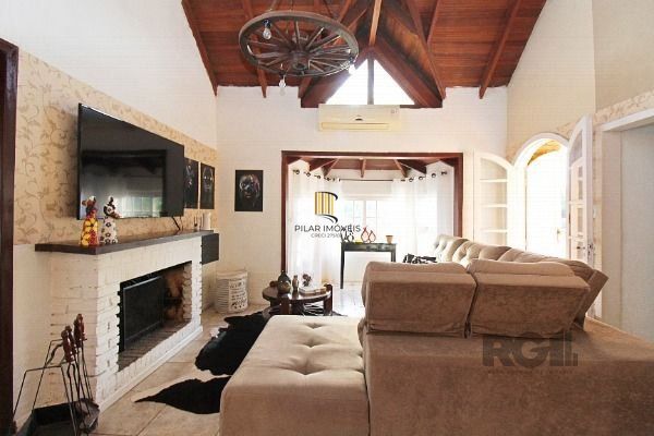 Sítio para Venda - 500m², 5 dormitórios, sendo 2 suites, 3 vagas - Lageado
