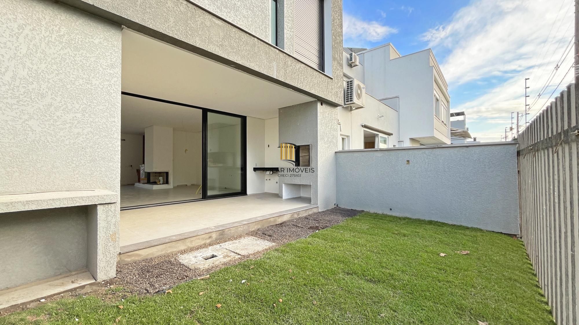 Casa Condominio em Porto Alegre, no bairro Hípica, com 3 dormitório(s), e 3 banheiros, à venda.