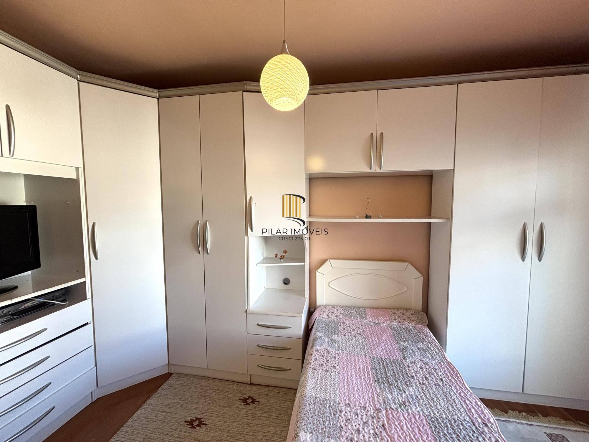 Apartamento 100% mobiliado,2 dormitórios, vaga rotativa, barra shopping, 63m²