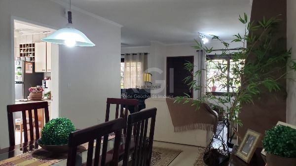 Casa para Venda - 146.68m², 3 dormitórios, sendo 1 suites, 2 vagas - Altos do Ipê