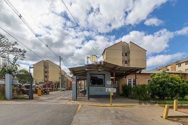 Apartamento em Porto Alegre, no bairro Campo Novo, com 2 dormitório(s), e 2 banheiros, à venda.