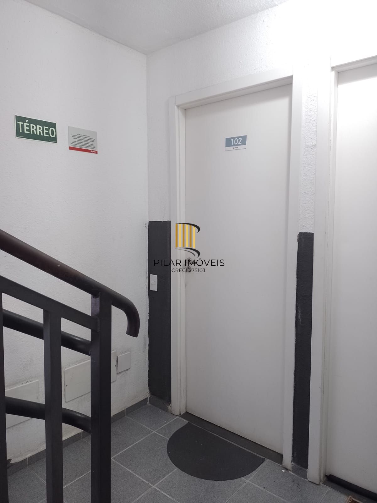 Apartamento 2 dormitórios no bairro Hípica