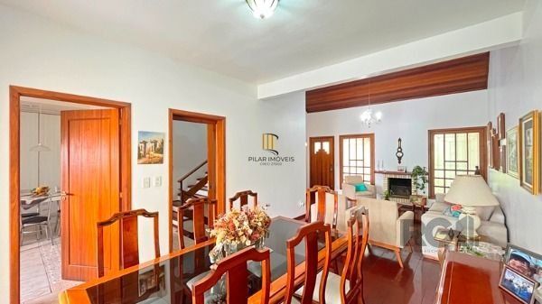 Casa 3 dormitórios no bairro Nonoai