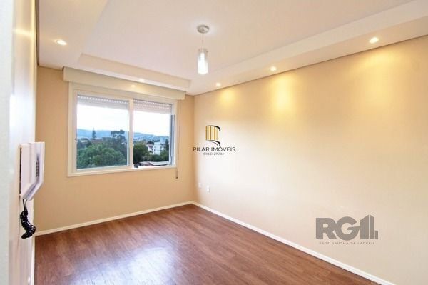 Apartamento em Porto Alegre, no bairro Camaquã, com 1 dormitório(s), e 1 banheiros, à venda.