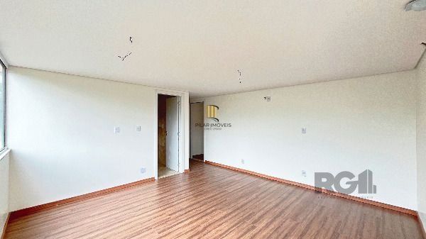 Casa Condominio em Porto Alegre, no bairro Hípica, com 3 dormitório(s), à venda.