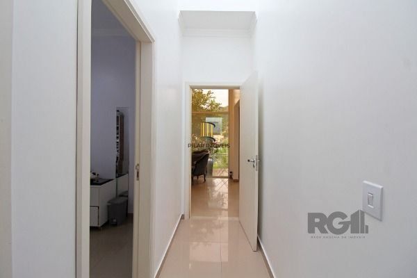 Casa Condominio em Porto Alegre, no bairro Aberta Dos Morros, com 3 dormitório(s), e 3 banheiros, à venda.