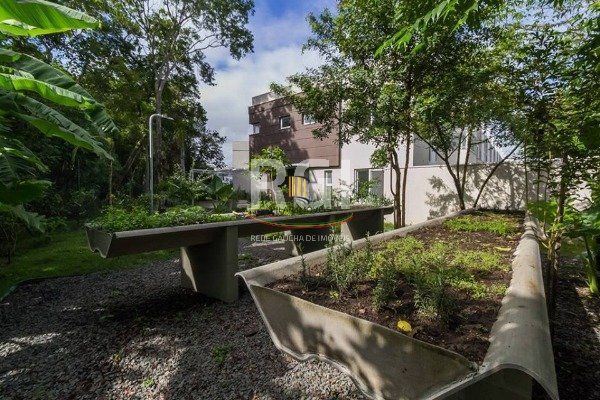 Casa Condominio para Venda - 191m², 3 dormitórios, sendo 1 suites, 2 vagas - Vila Nova
