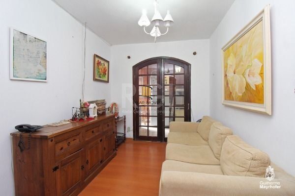 Casa Condominio para Venda - 150m², 4 dormitórios, sendo 1 suites, 2 vagas - Cristal