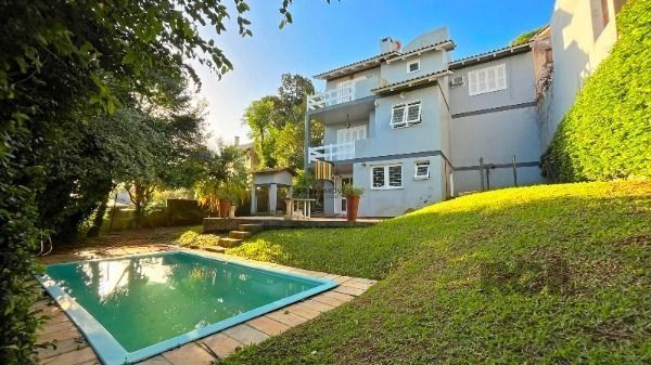 Casa para Venda - 206m², 3 dormitórios, sendo 1 suites, 4 vagas - Ipanema