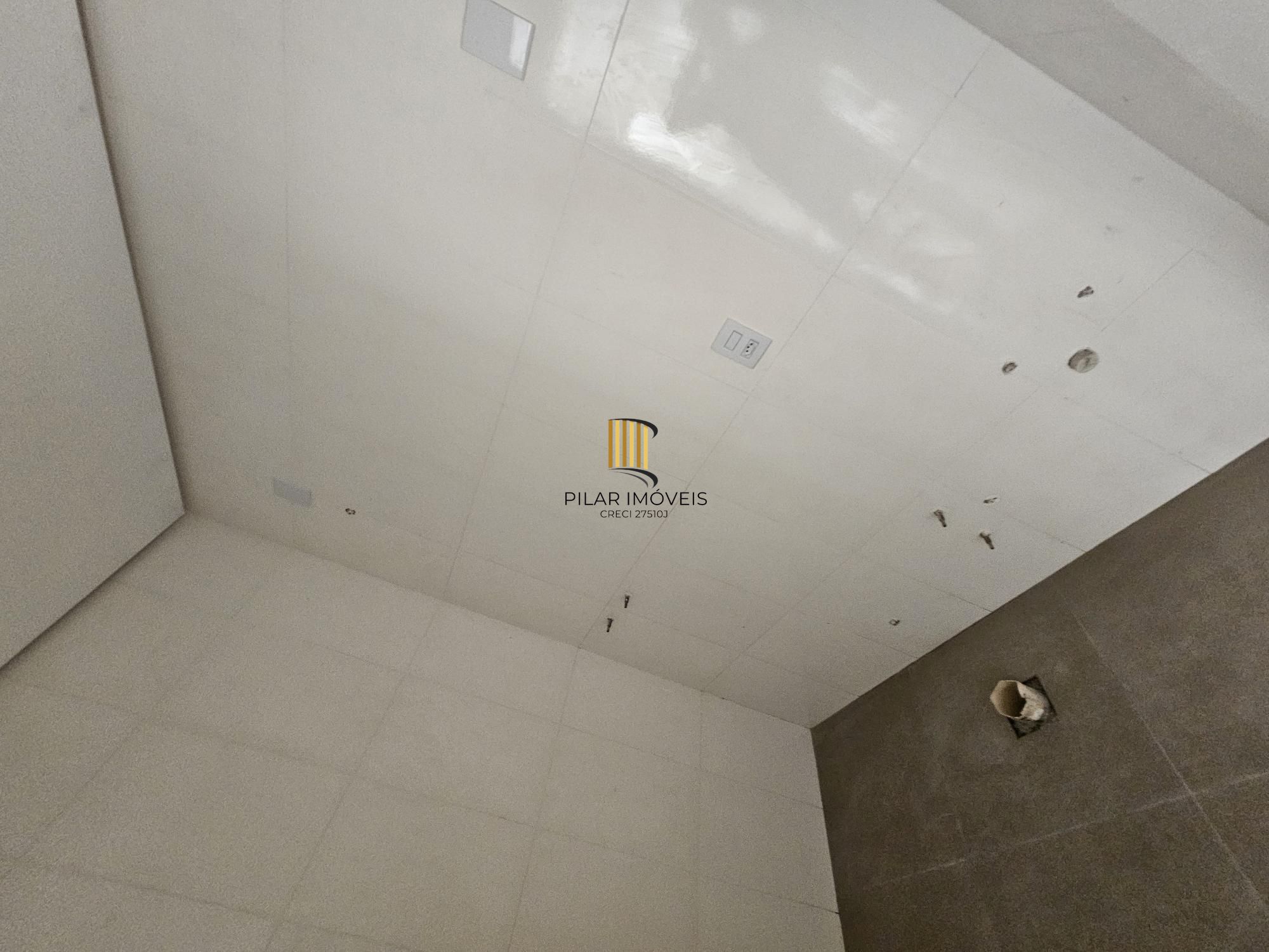 Casa de Condomínio 3 dormitórios no bairro Glória