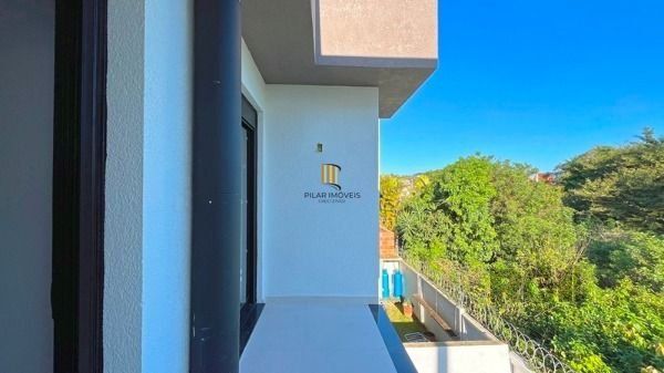 Casa Condominio em Porto Alegre, no bairro Ipanema, com 3 dormitório(s), à venda.
