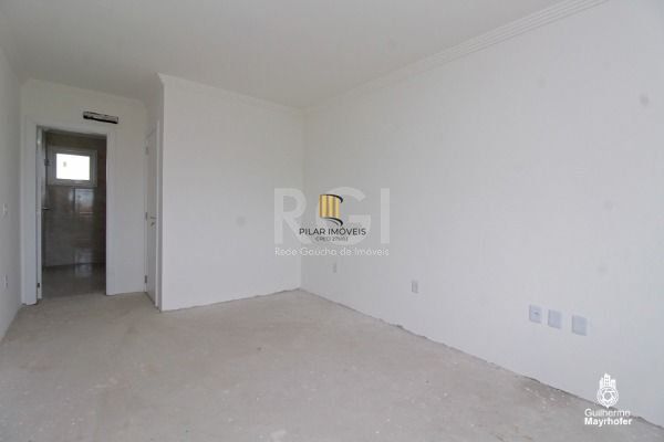 Casa para Venda - 196m², 3 dormitórios, sendo 1 suites, 2 vagas - Lagos De Nova Ipanema