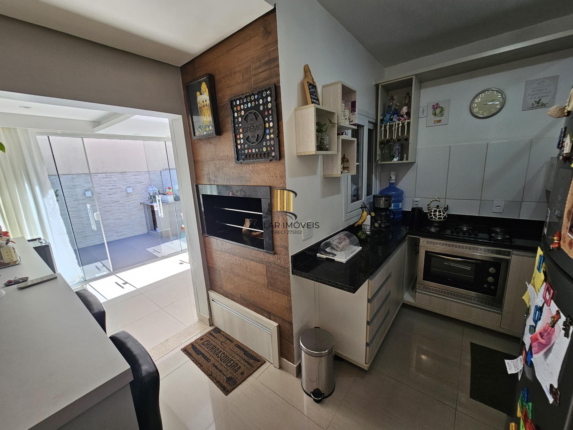 Sobrado em condomínio fechado