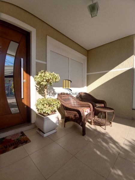 Casa para Venda - 90m², 3 dormitórios, sendo 1 suites, 1 vaga - Hípica