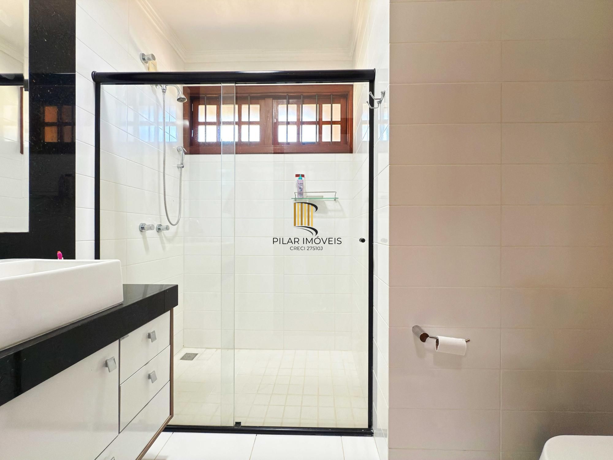 Casa 3 dormitórios no bairro Santa Tereza