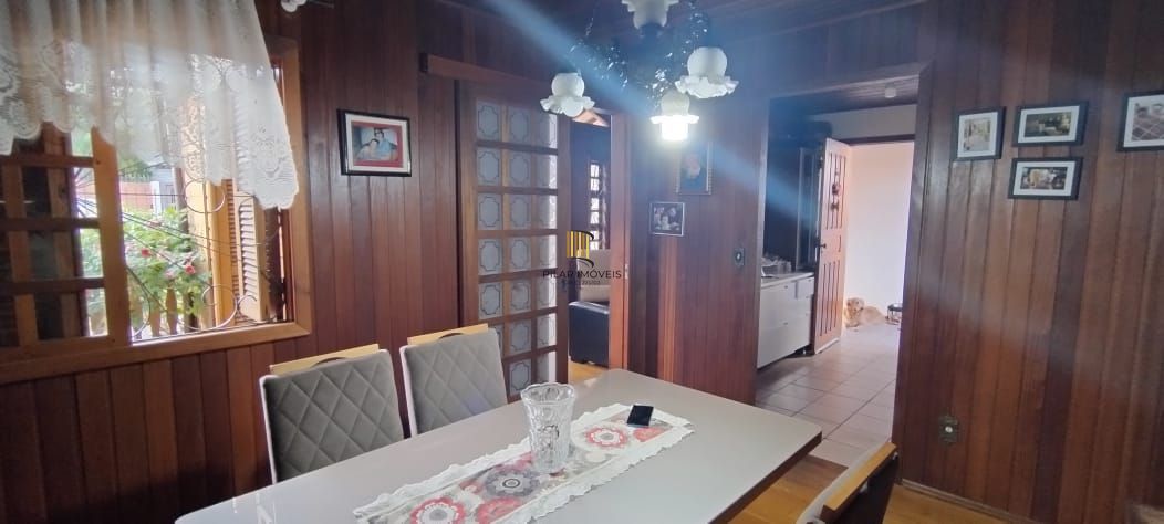 Casa 2 dormitórios no bairro Vila Nova