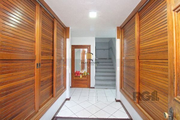 Apartamento em Porto Alegre, no bairro Cavalhada, com 1 dormitório(s), e 1 banheiros, à venda.