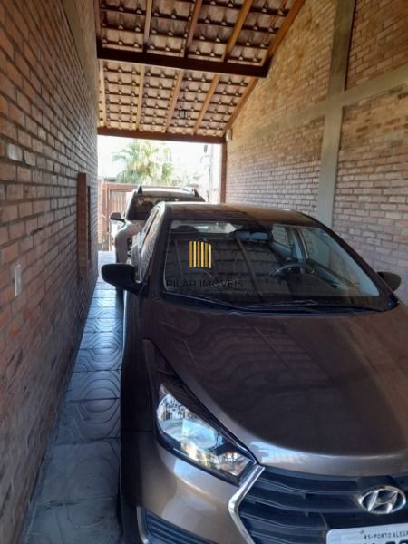 Casa 3 dormitórios no bairro Ipanema