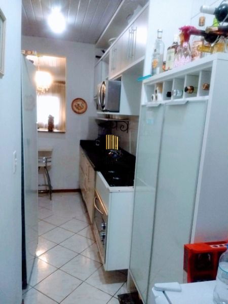 Casa em Porto Alegre, no bairro Hípica, com 3 dormitório(s), e 3 banheiros, à venda.