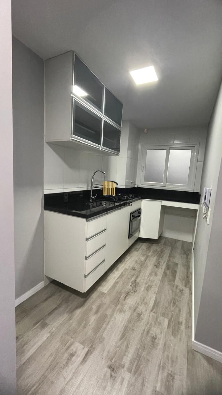 Apartamento 3 dormitórios c/sacada com churrasqueira, com cozinha sob medida, ar condicionado split, impecável bairro Igara em Canoas !