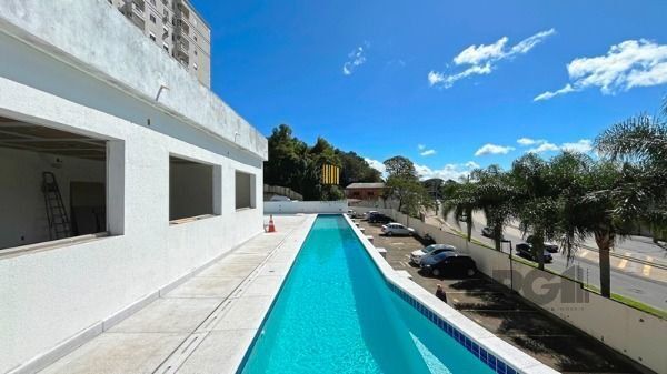 Apartamento em Porto Alegre, no bairro Teresópolis, com 2 dormitório(s), e 2 banheiros, à venda.