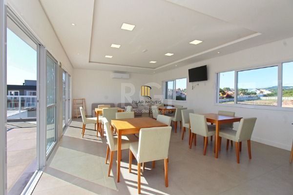 Casa Condominio em Porto Alegre, no bairro Ipanema, com 3 dormitório(s), à venda.