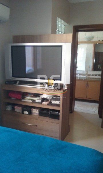 Casa Condominio para Venda - 240.5m², 3 dormitórios, sendo 1 suites, 2 vagas - Jardim Isabel