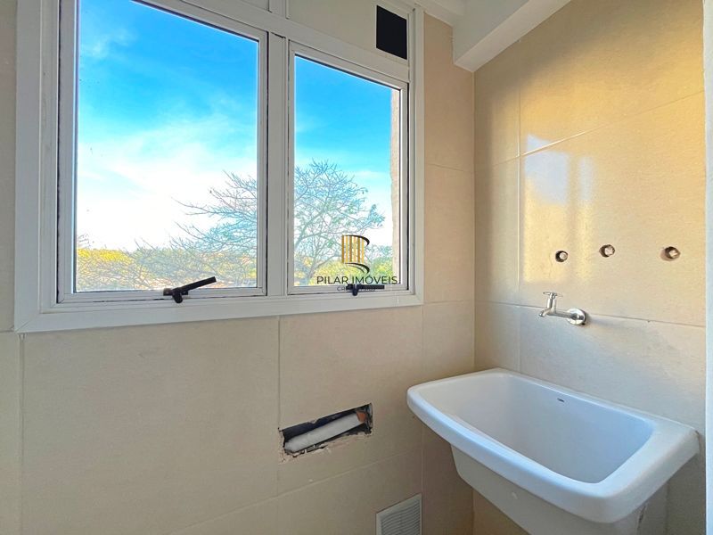 Apartamento 2 dormitórios no bairro Cavalhada