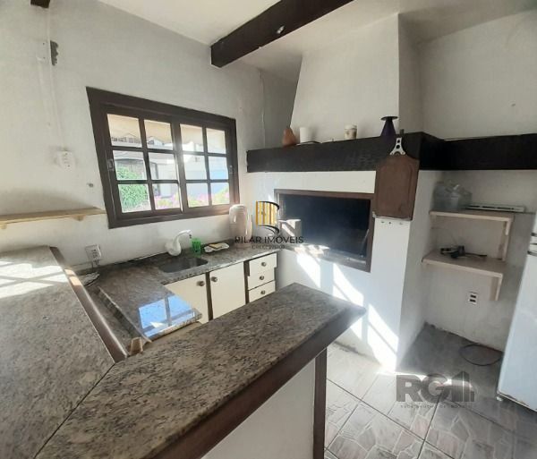 Casa Comercial em Porto Alegre, no bairro Tristeza, à venda.