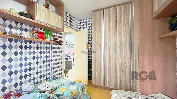 Apartamento em Porto Alegre, no bairro Teresópolis, com 2 dormitório(s), e 2 banheiros, à venda.