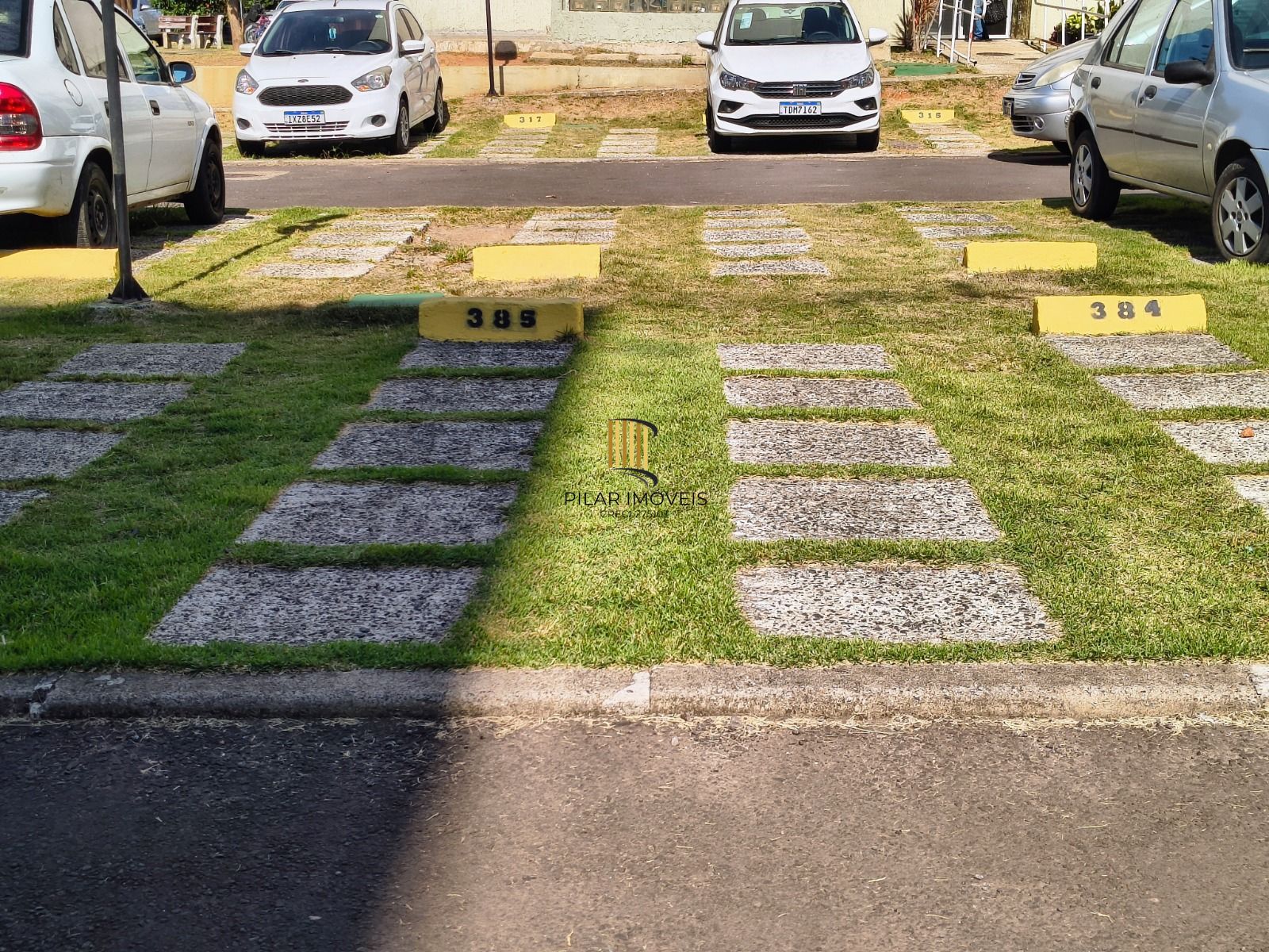 Apartamento 2 dormitórios no bairro Cavalhada