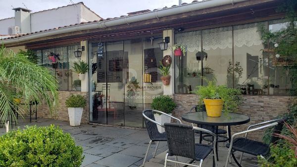 Casa para Venda - 146.68m², 3 dormitórios, sendo 1 suites, 2 vagas - Altos do Ipê